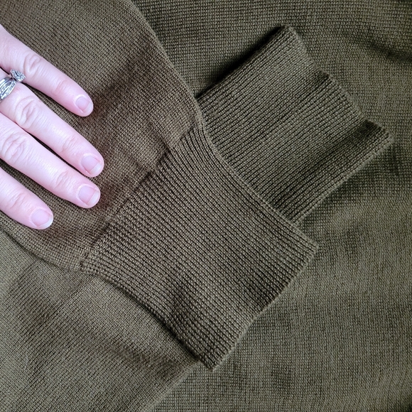 Lord & Taylor Green Pullover Sweater Large - Picture 7 of 10